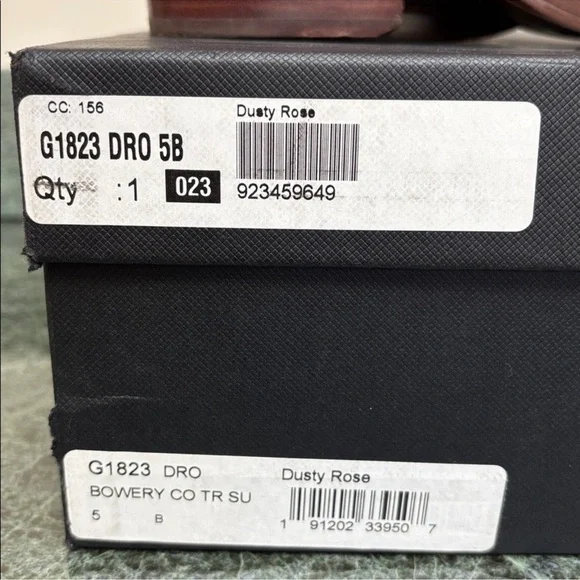 Coach Bowery Chelsea Boot - Picture 3 of 9